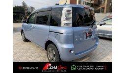 Toyota Sienta 2015 full