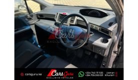 Honda Freed Spike 2015