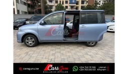 Toyota Sienta 2015 full