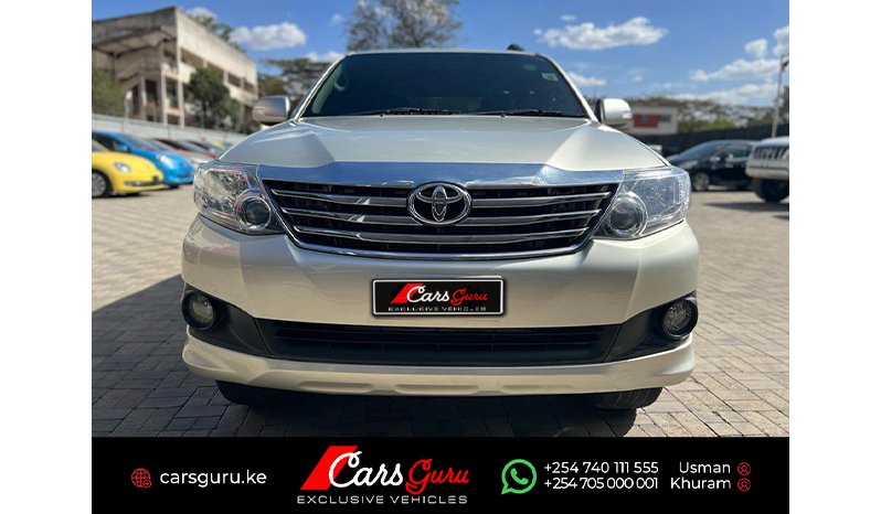 Toyota Fortuner 2015