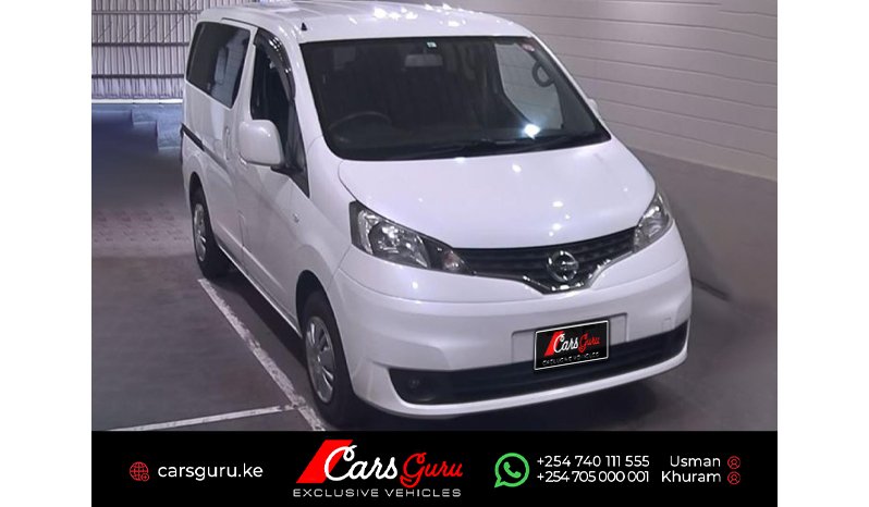 Nissan NV200 2015