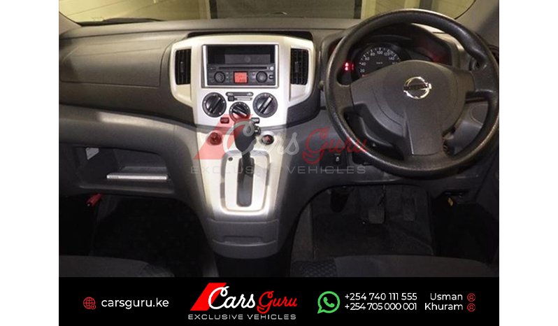 Nissan NV200 2015