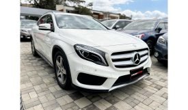 Mercedez GLA180 2015