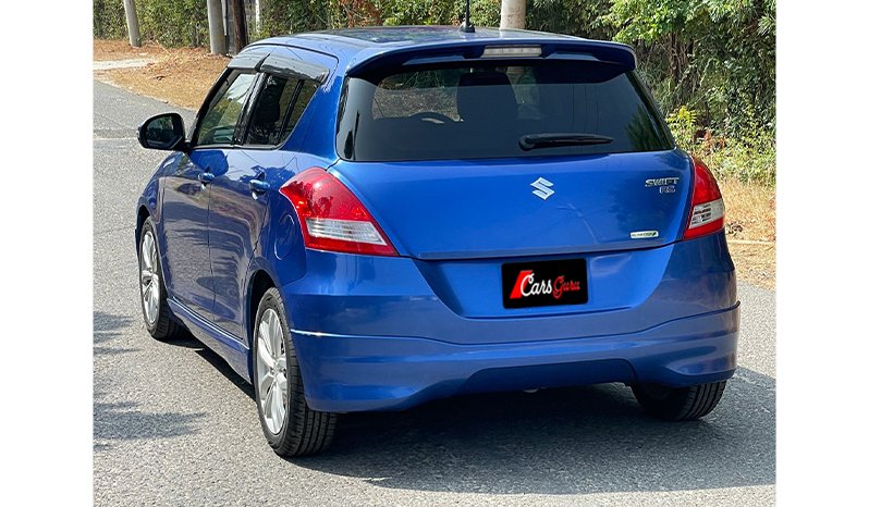 SUZUKI SWIFT 2015