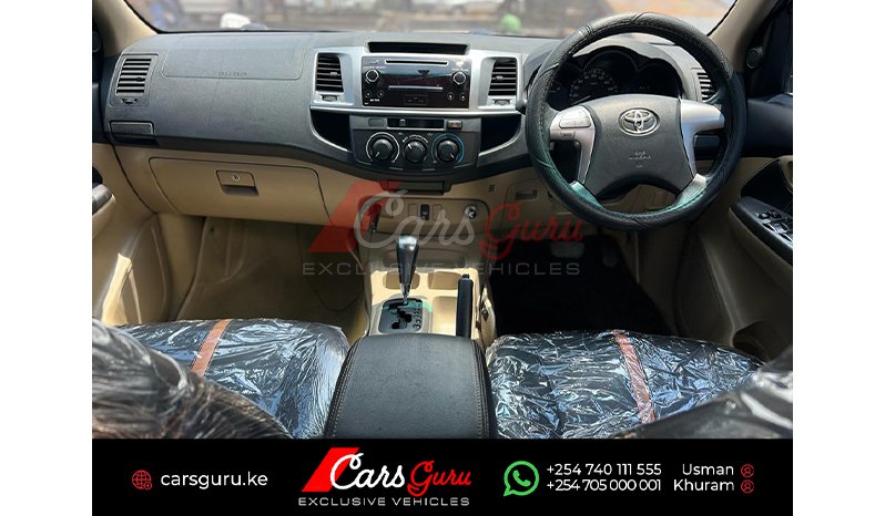 Toyota Hilux Double Cabin 2015