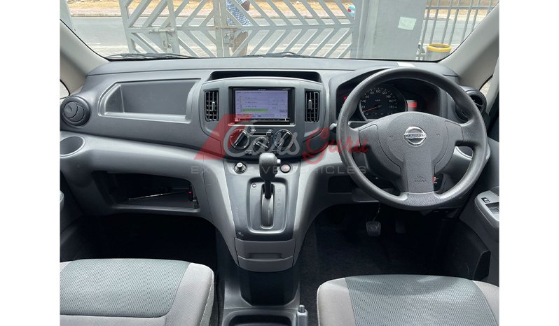 Nissan NV200 2015
