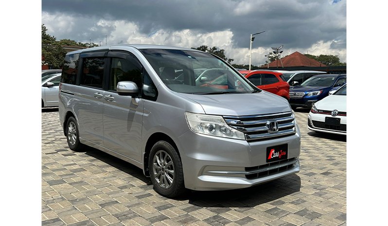 HONDA STEP-WAGON 2015