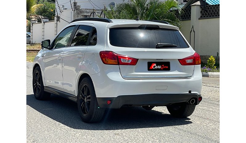 Mitsubishi RVR 2015
