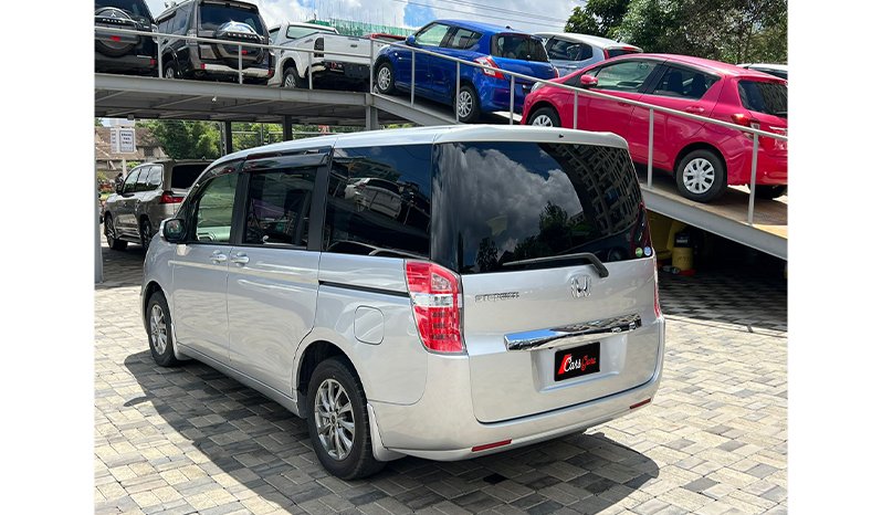 HONDA STEP-WAGON 2015