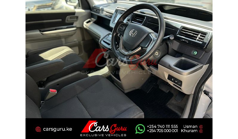 Honda STEP WAGON 2015