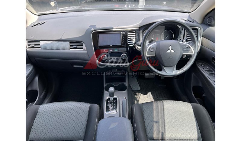 MITSUBISHI OUTLANDER 2015