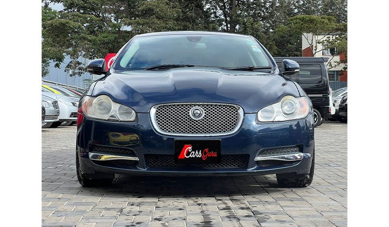 Jaguar XF 2011
