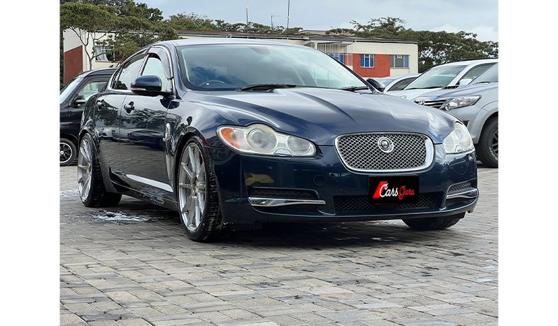Jaguar XF 2011