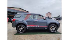 ISUZU MUX 2016