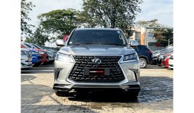 Lexus LX570 2016