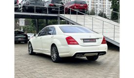 Mercedes Benz S550 2010