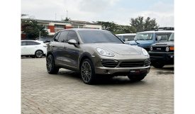 Porsche Cayenne 2013