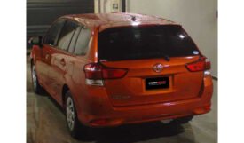 Toyota Corolla Fielder 2018