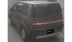 Mitsubishi Delica 2018