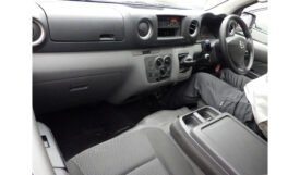 Nissan NV350 2018