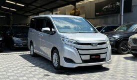 Toyota Noah 2018