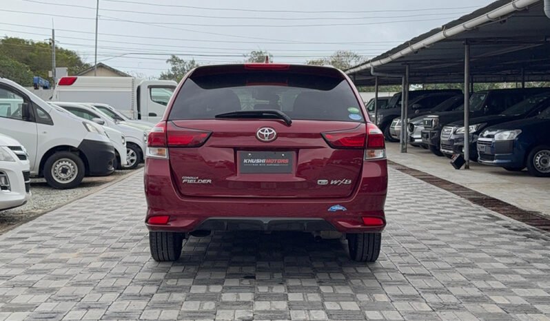 
Toyota Corolla Fielder WXB 2018 full									