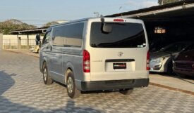 Toyota Hiace 2018