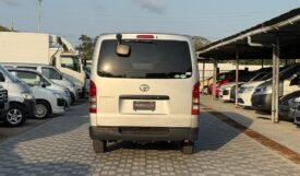 Toyota Hiace 2018