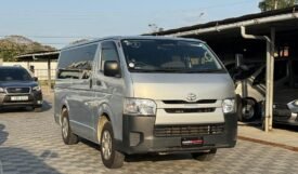 Toyota Hiace 2018