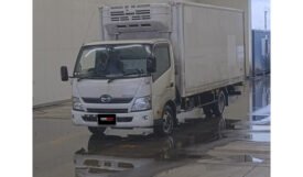 Hino Dutro 2018