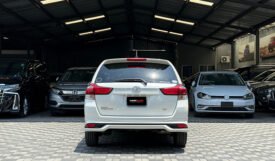 Toyota Corolla Fielder 2018