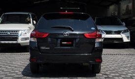 Toyota Corolla Fielder 2018