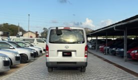 Toyota Hiace 2018