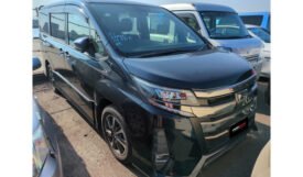 Toyota Noah 2018