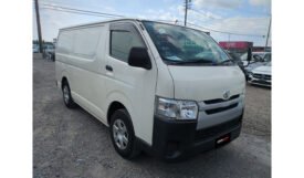 Toyota Hiace 2018