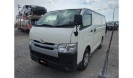 Toyota Hiace 2018