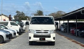 Toyota Hiace 2018