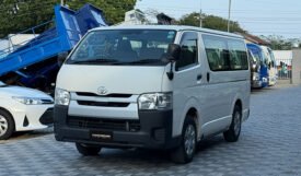 Toyota Hiace 2018