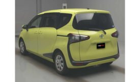 Toyota Sienta 2018