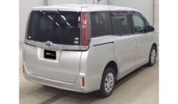 
Toyota Noah 2018 full									