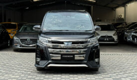 Toyota Noah Hybrid 2018