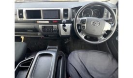 Toyota Hiace 2019