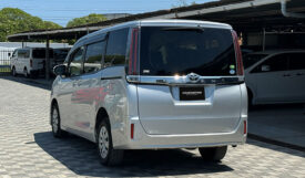 Toyota Noah 2018