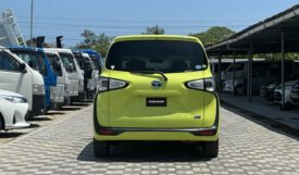 Toyota Sienta 2018
