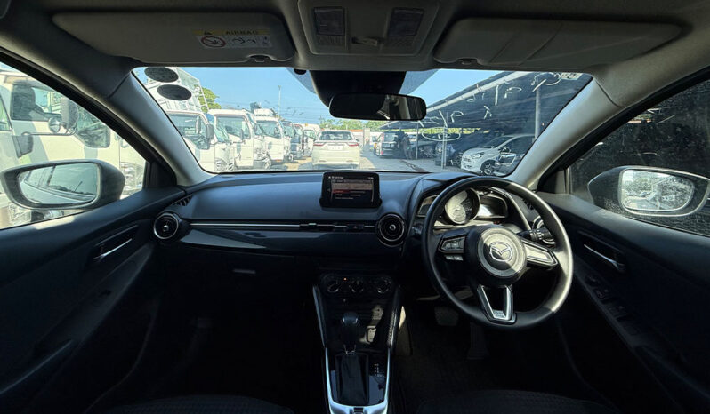 
Mazda Demio 2018 full									