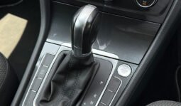 
Volkswagen Golf Variant 2018 full									