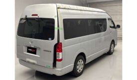 Toyota Hiace 2018
