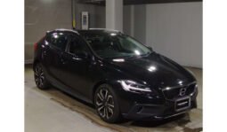 Volvo V40 2018