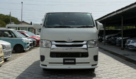 Toyota Hiace 2018
