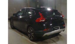 
Volvo V40 2018 full									